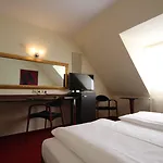 Schloss Reinach Freiburg im Breisgau