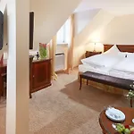 Hotel Schloss Reinach