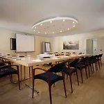 Otel Schloss Reinach