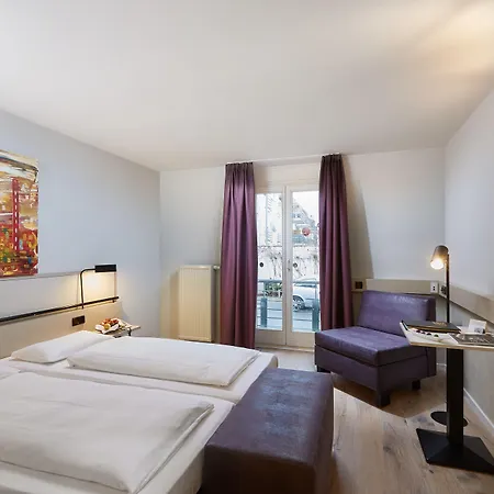 Hotel Schloss Reinach 4*