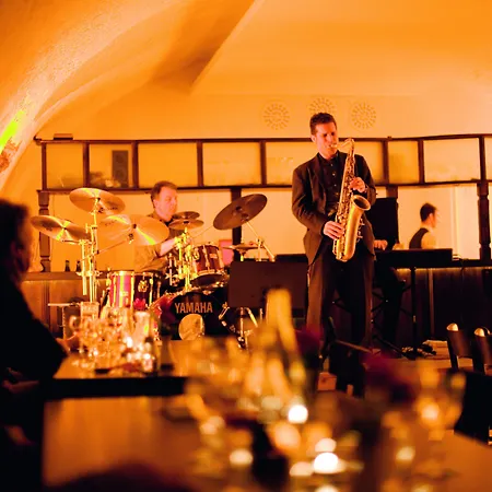 Schloss Reinach Hotel 4*