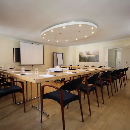 Hotel Schloss Reinach