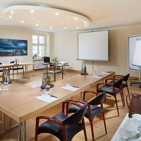 Schloss Reinach 4* Freiburg im Breisgau