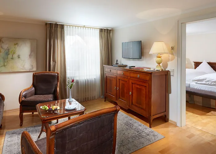 Schloss Reinach Отель 4*