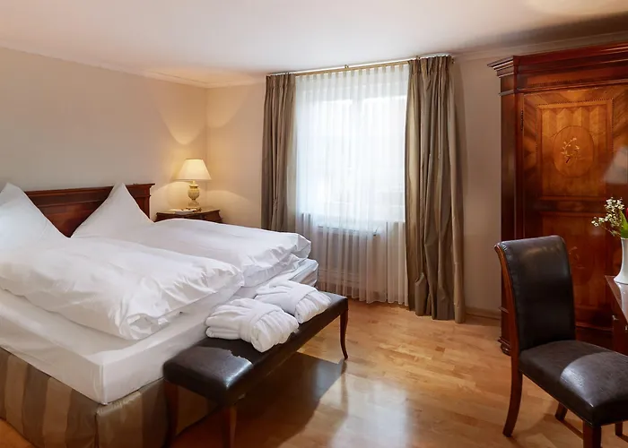 Отель Schloss Reinach Фрайбург