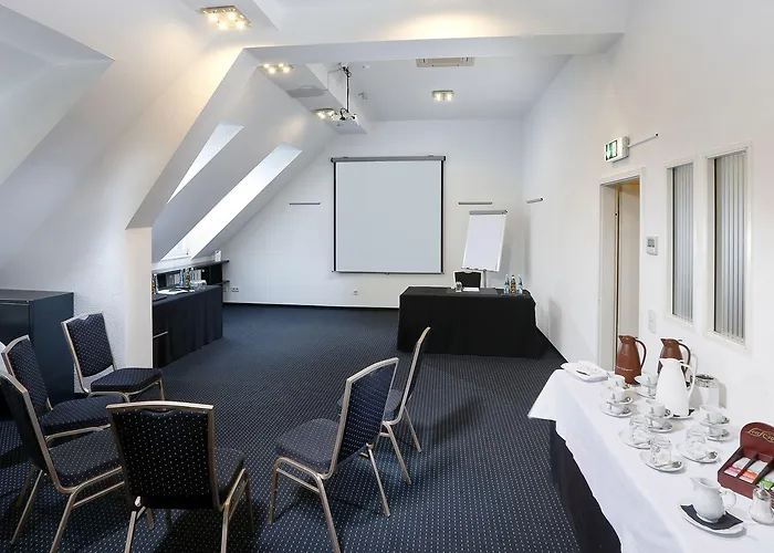 Отель Schloss Reinach Фрайбург