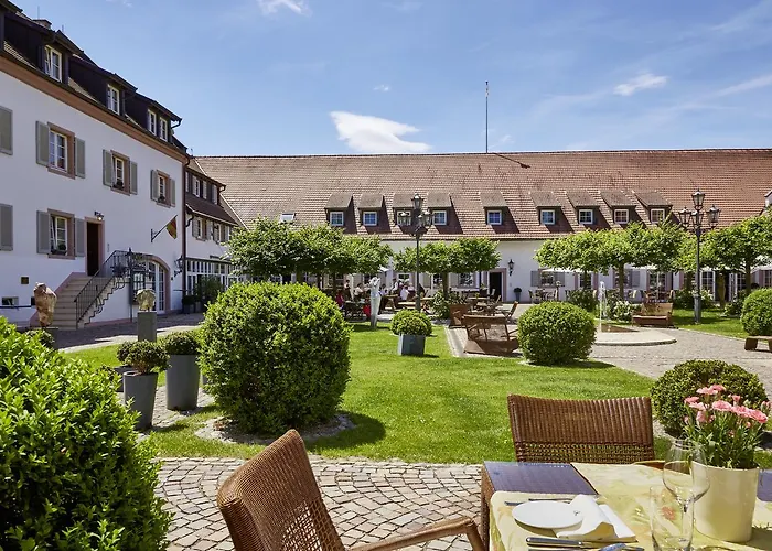 Отель Schloss Reinach Фрайбург